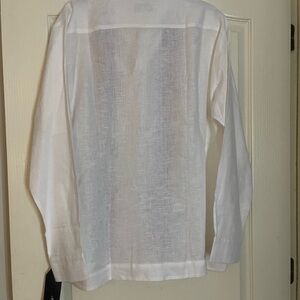 Guayabera 100% linen white with black and red embroidery stunning